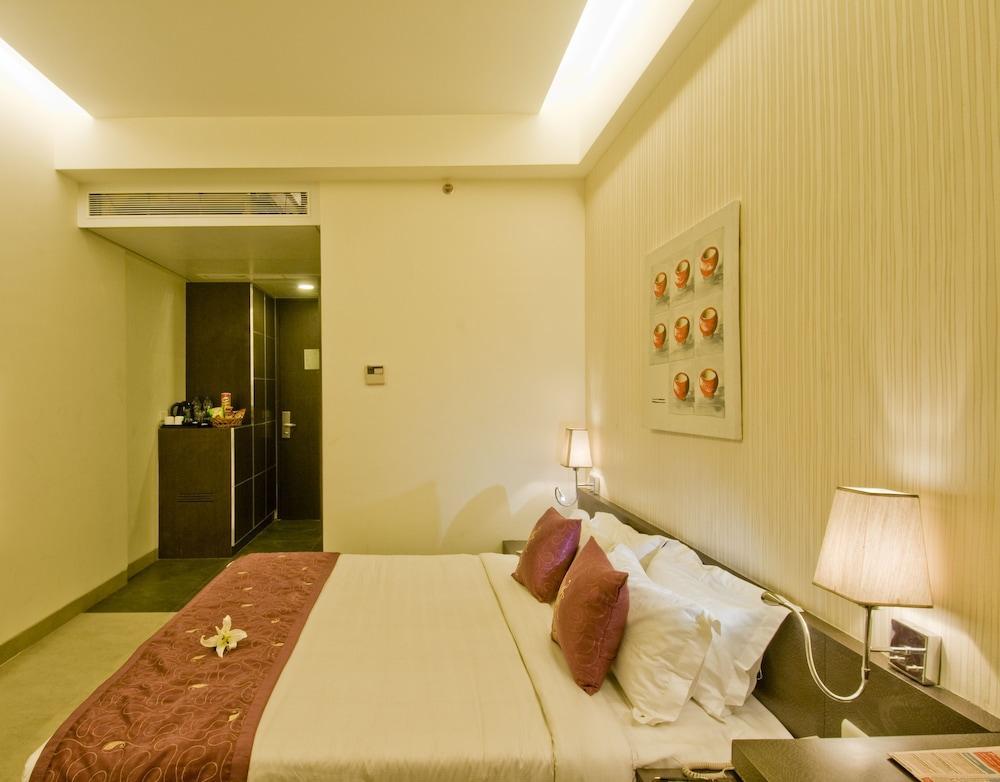 Goldfinch Hotel Mumbai Eksteriør bilde