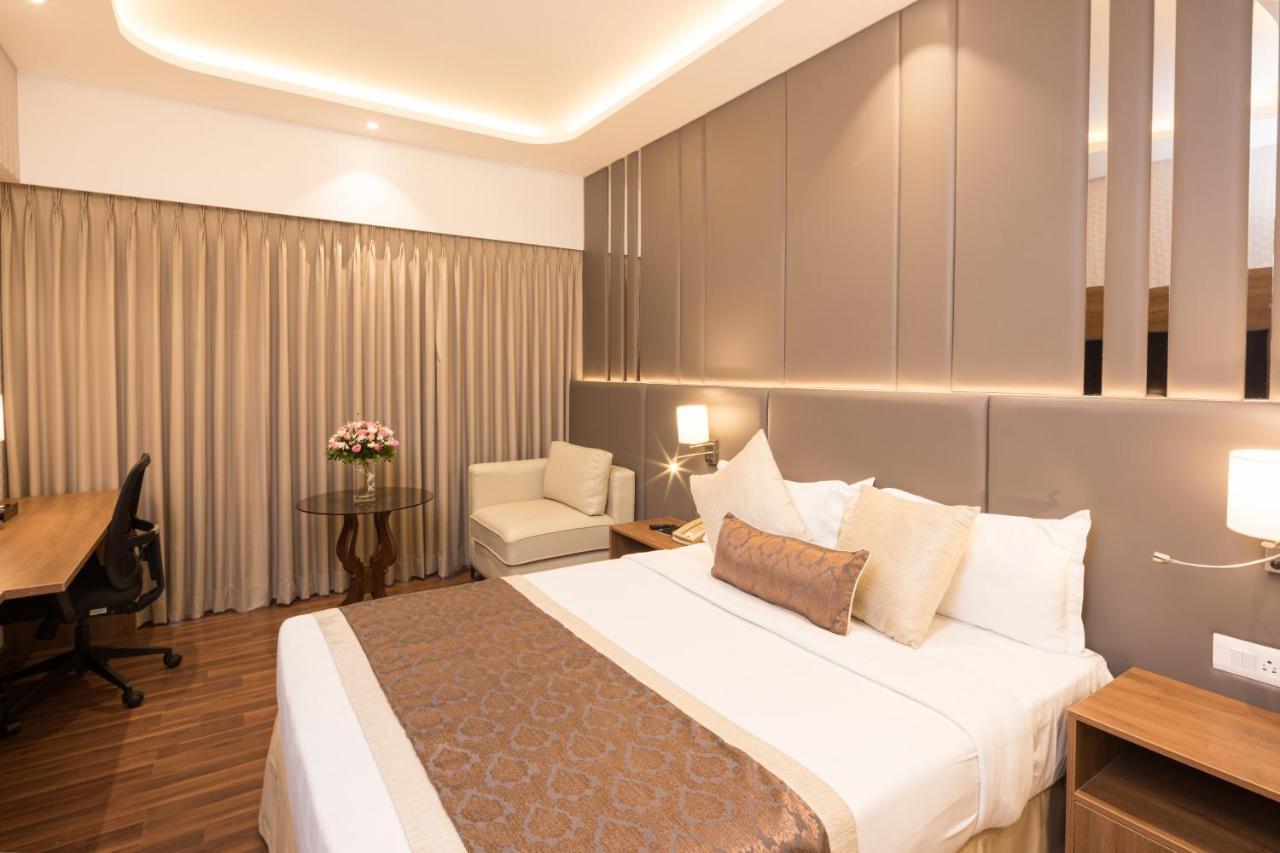 Goldfinch Hotel Mumbai Eksteriør bilde