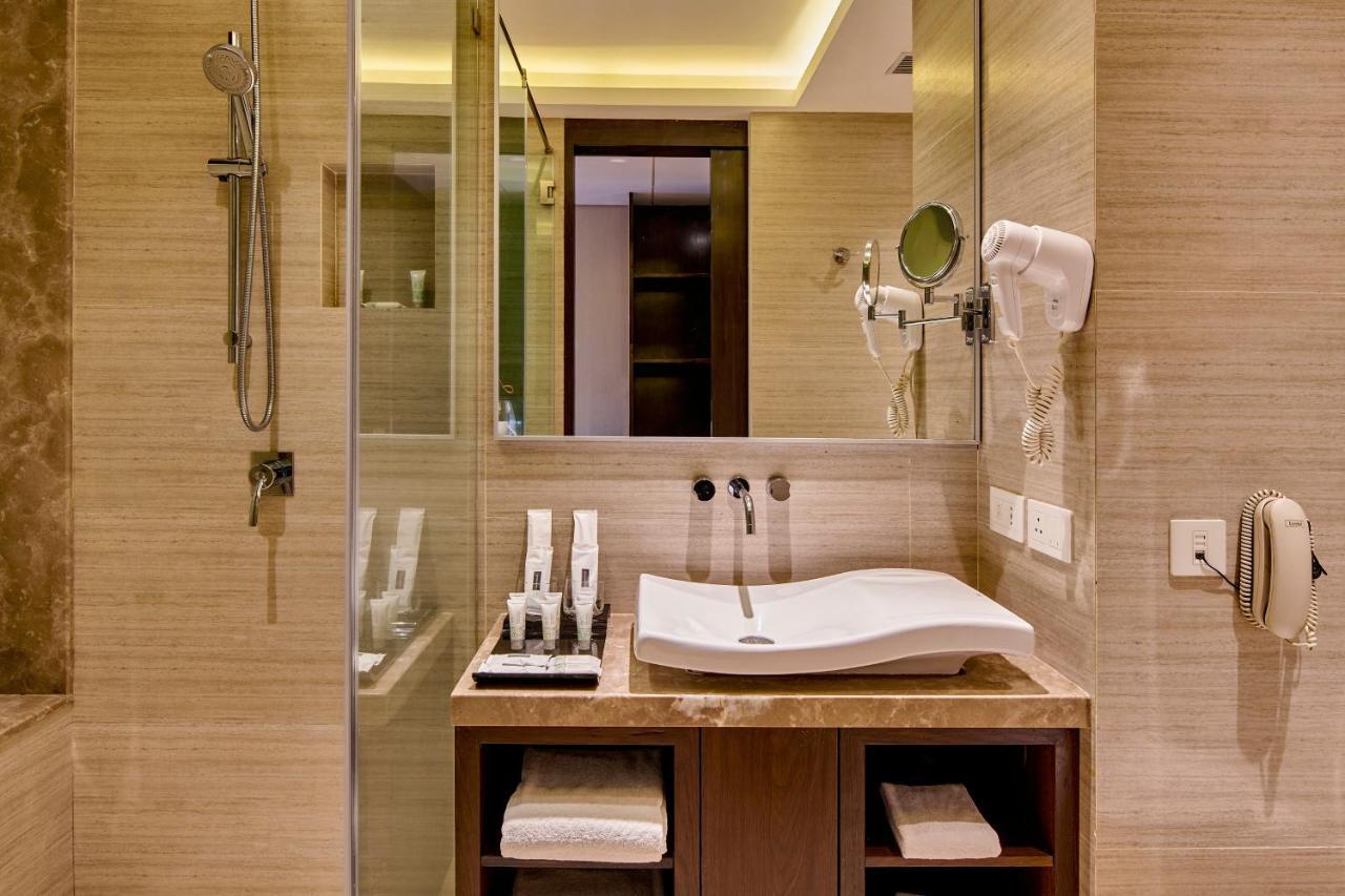Goldfinch Hotel Mumbai Eksteriør bilde