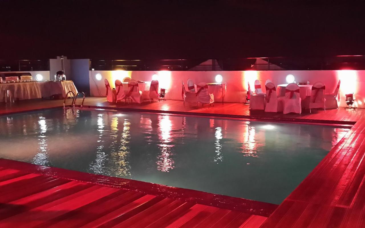 Goldfinch Hotel Mumbai Eksteriør bilde