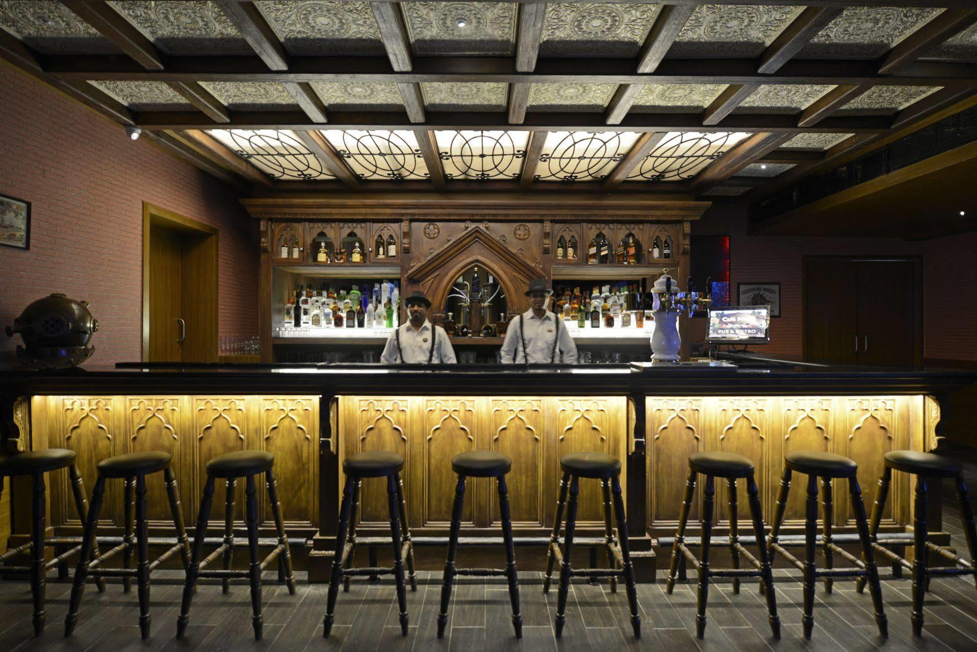 Goldfinch Hotel Mumbai Eksteriør bilde