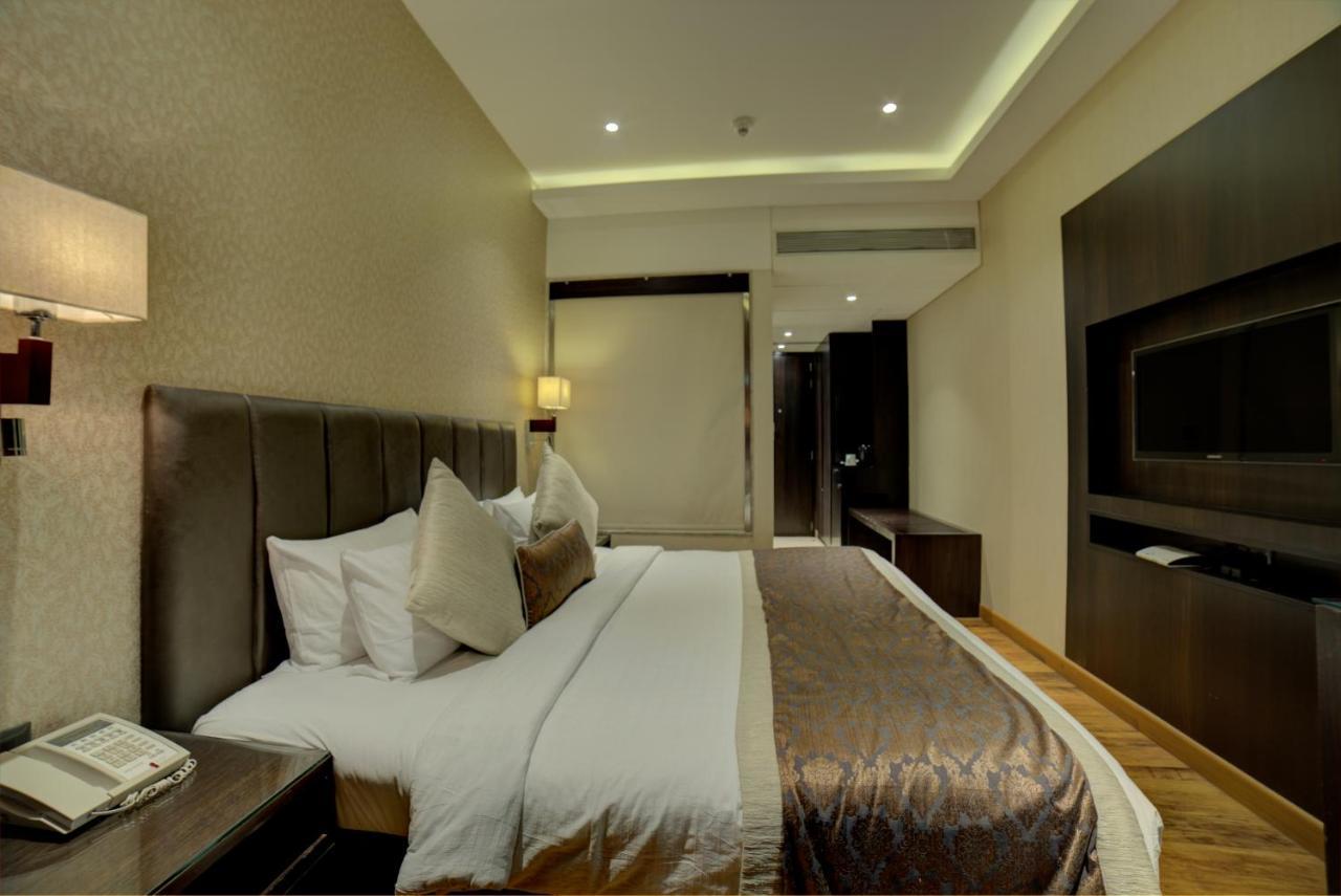 Goldfinch Hotel Mumbai Eksteriør bilde