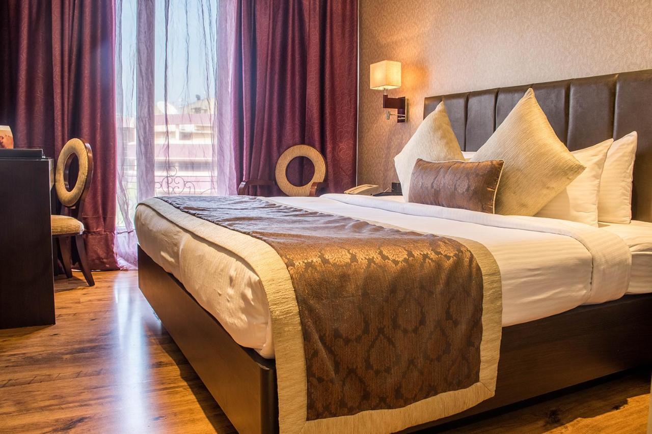 Goldfinch Hotel Mumbai Eksteriør bilde